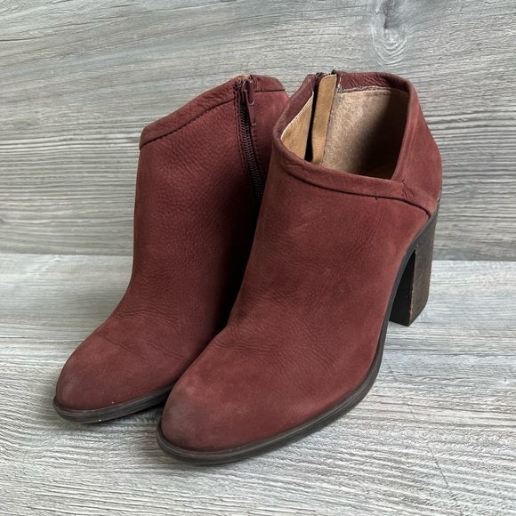Lucky Brand Salza brick red leather asymmetrical ankle boots with zipper sz 6.5 - Picture 4 of 13